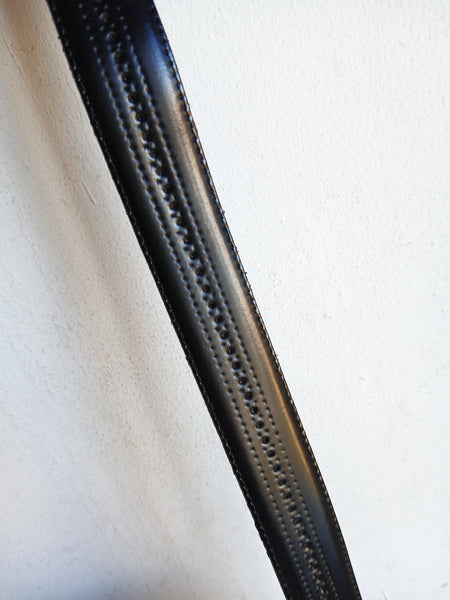 Cinturón Vintage Negro y Dorado