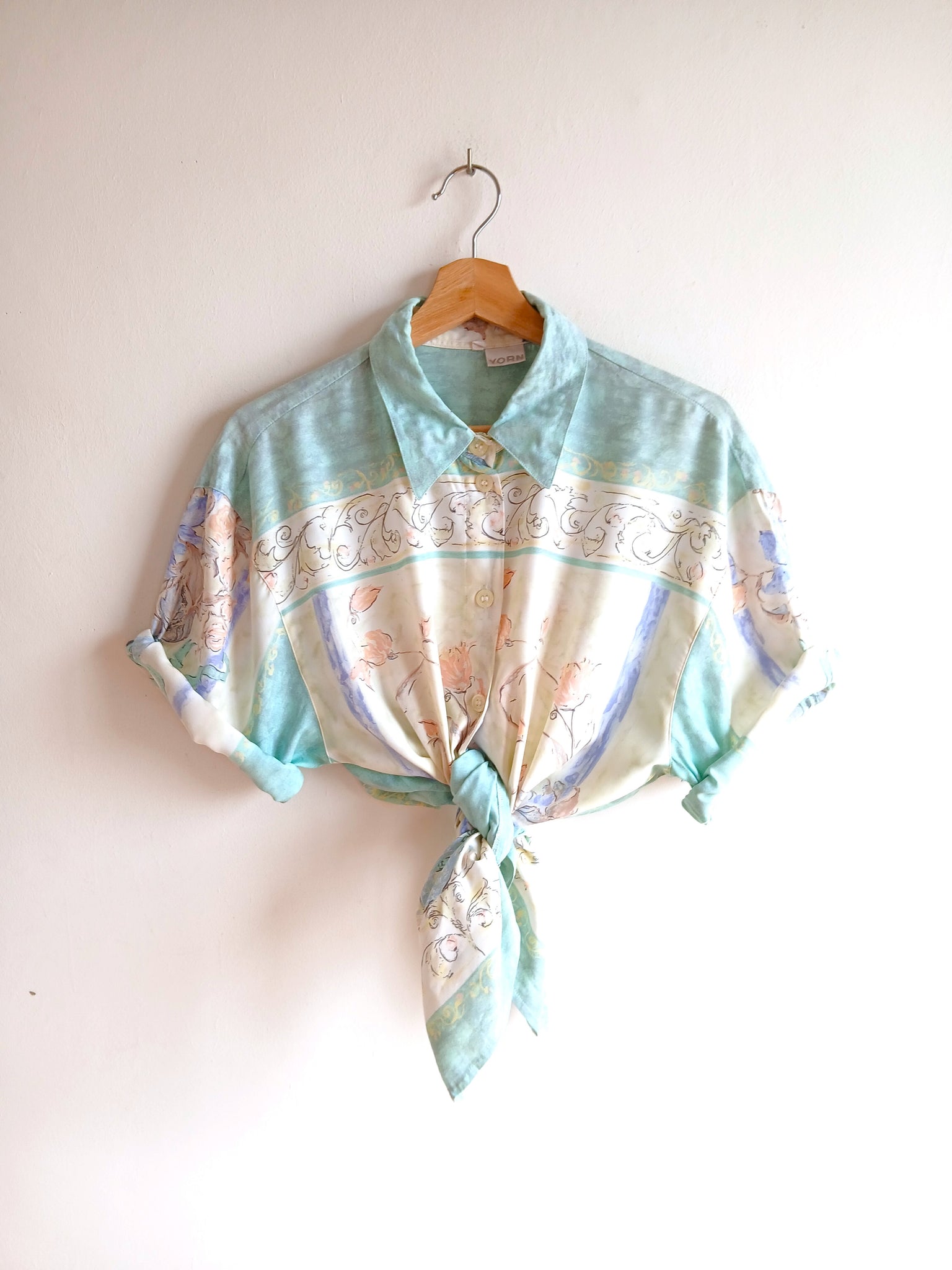 Camisa Vintage Art