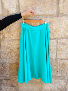 Falda Vintage Turquesa Hecha a Mano