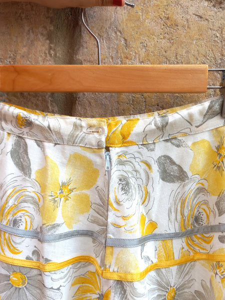 Falda Vintage Flores Amarillas