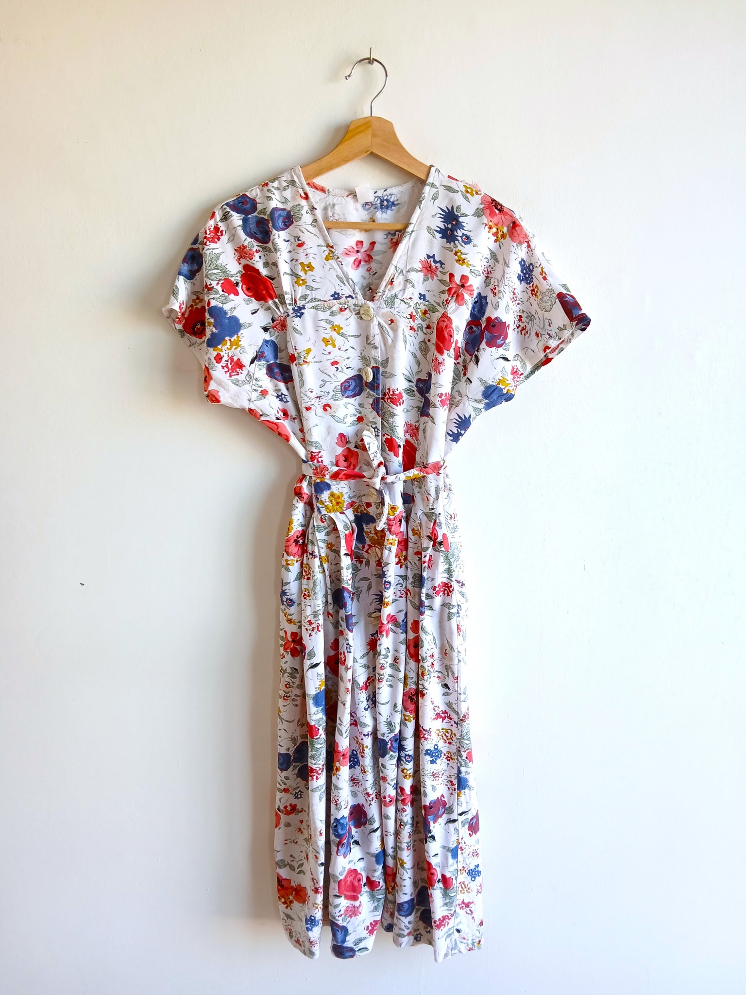 Vestido Vintage Blanco Flores Colores