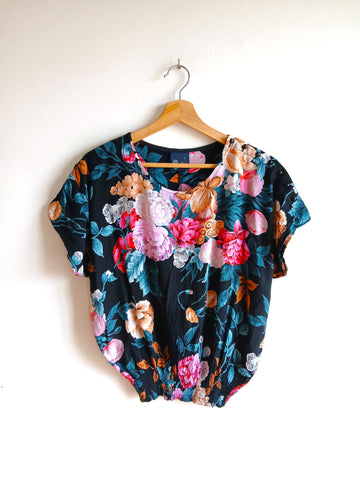 Camisa Vintage Negra Flores