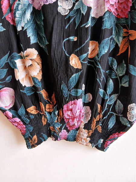 Camisa Vintage Negra Flores
