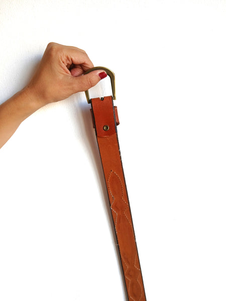 Cinturón Vintage Marrón Grabado