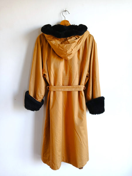 Gabardina Vintage con Capucha