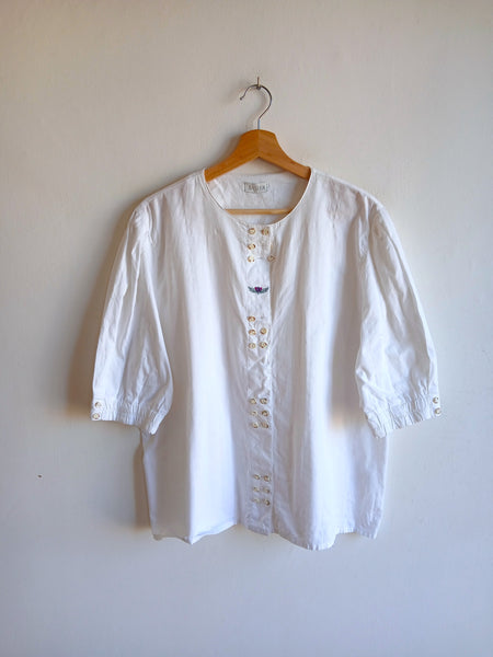 Camisa Vintage Blanca con Botones y Bordadito