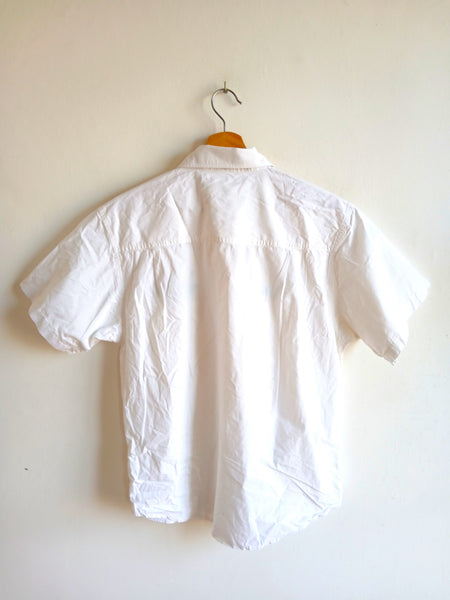 Camisa Vintage Blanca Bordados Chica Golfista