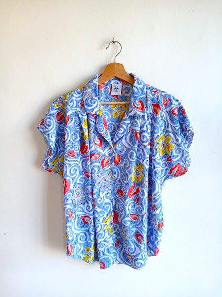 Camisa Vintage Azul con Estampado