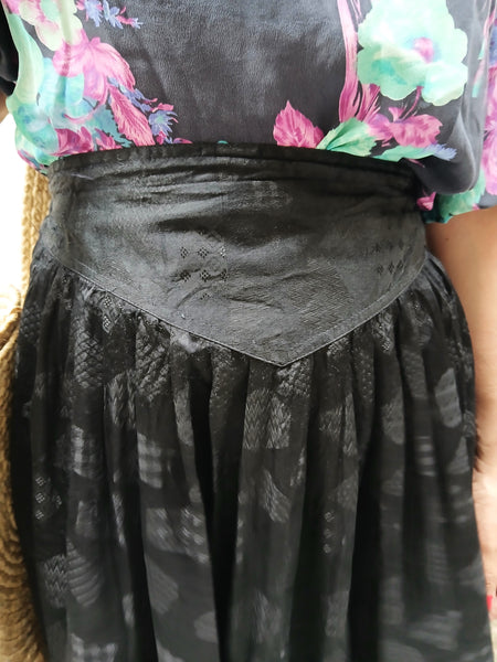 Falda Vintage Negra