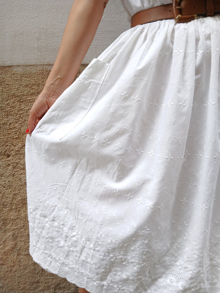 Vestido Vintage Blanco Bordados Flores