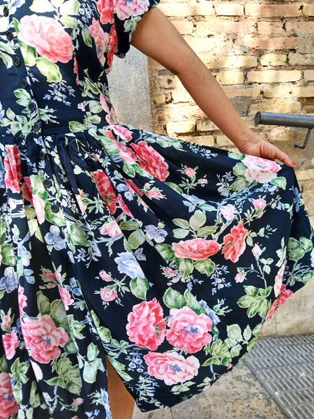 Vestido Vintage Negro Flores