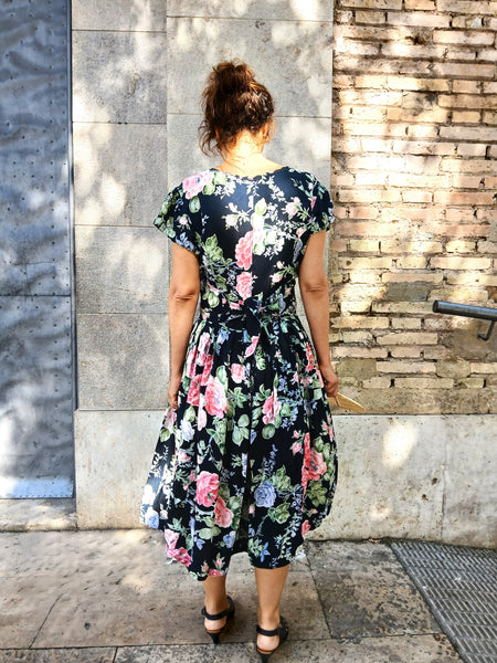 Vestido Vintage Negro Flores