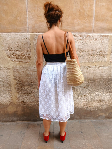 Falda Vintage Blanca Flores Bordadas