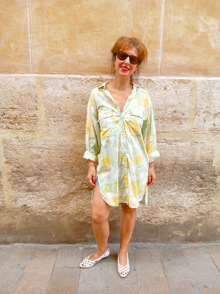 Sobre Camisa Vintage Flores Amarillas