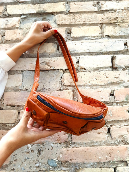 Bolso Vintage Estilo Riñonera de Piel Marrón